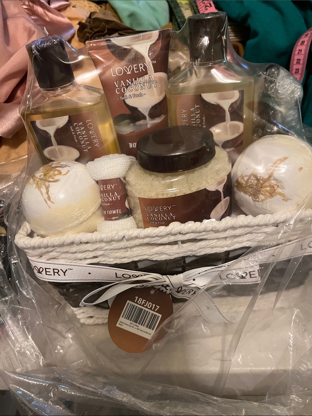 Love Vanilla Coconut Bath Gift Set - Cream